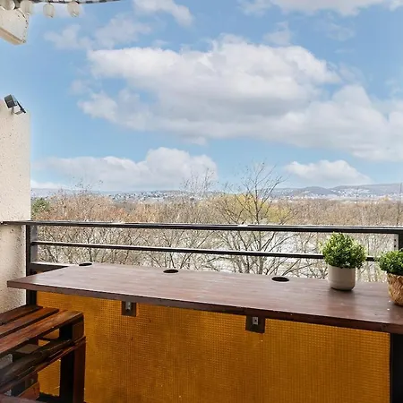 Panorama - Balcony, Ac, Free Parking Διαμέρισμα *
