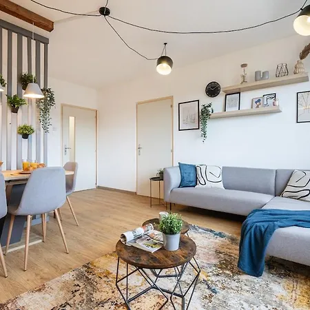Apartmán Panorama - Balcony, Ac, Free Parking